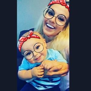 Meet your Posher, Amber